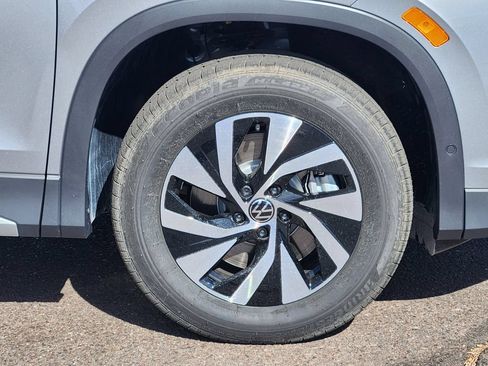 New 2026 Volkswagen Tiguan S AWD/4WD image 30