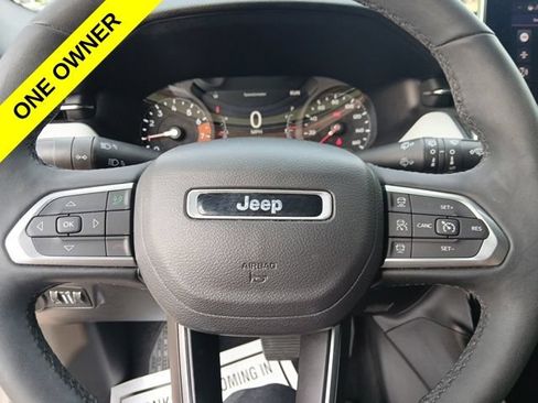 Certified 2024 Jeep Compass Limited w/ Sun and Sound Group AWD/4WD image 30