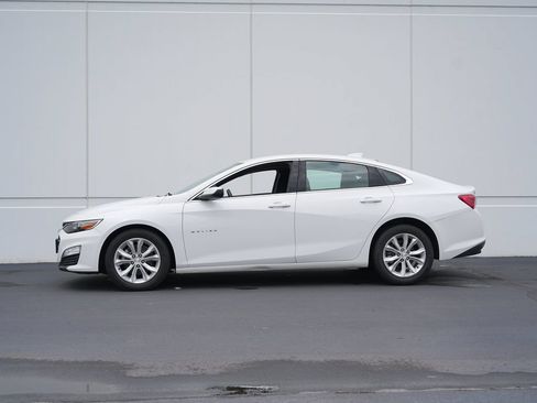 Used 2024 Chevrolet Malibu LT FWD image 6