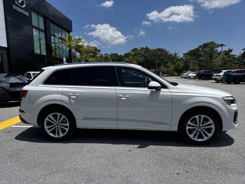 Used 2025 Audi Q7 3.0T Premium Plus AWD/4WD image 5