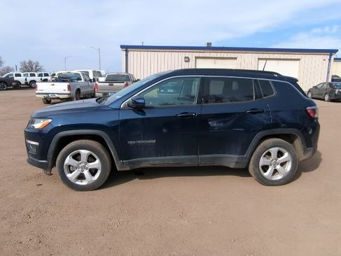 Used 2018 Jeep Compass Latitude w/ Safe & Security Group image 11