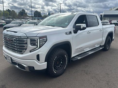 Used 2023 GMC Sierra 1500 Denali w/ Technology Package image 1