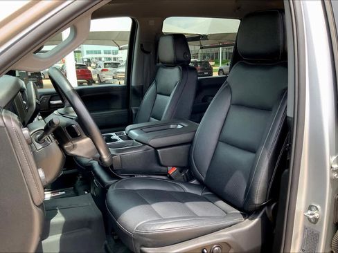 Used 2020 Chevrolet Silverado 2500 LT w/ Texas Edition image 7