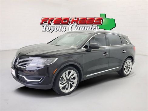Used 2017 Lincoln MKX Black Label w/ Driver Assistance Package image 1