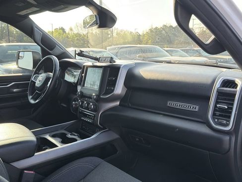 Used 2019 RAM 1500 Big Horn image 18