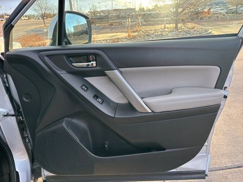 Used 2018 Subaru Forester 2.5i Limited image 40