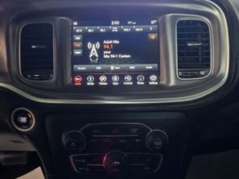 Used 2019 Dodge Charger R/T w/ Plus Group image 18