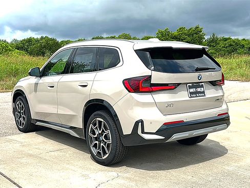New 2026 BMW X1 xDrive28i w/ Convenience Package AWD/4WD image 6