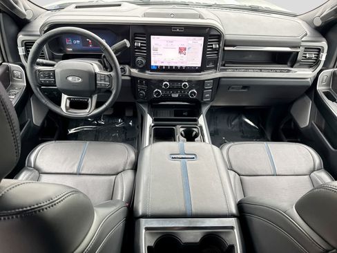 Used 2026 Ford F250 Platinum AWD/4WD image 22