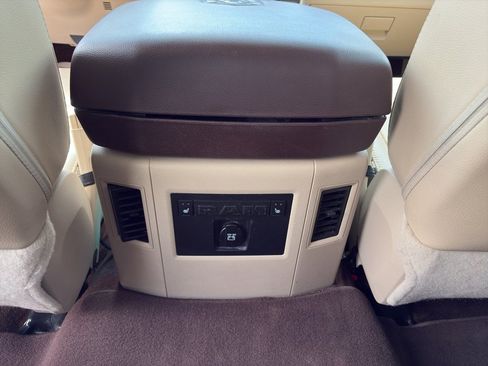 Used 2017 RAM 1500 Laramie w/ Convenience Group AWD/4WD image 20