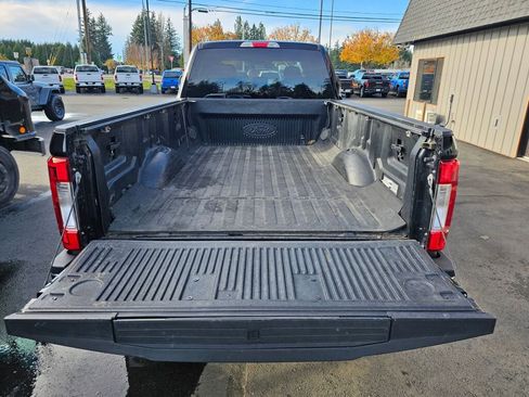 Used 2017 Ford F350 XLT image 17