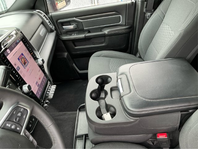 Used 2026 RAM 2500 Big Horn AWD/4WD image 25