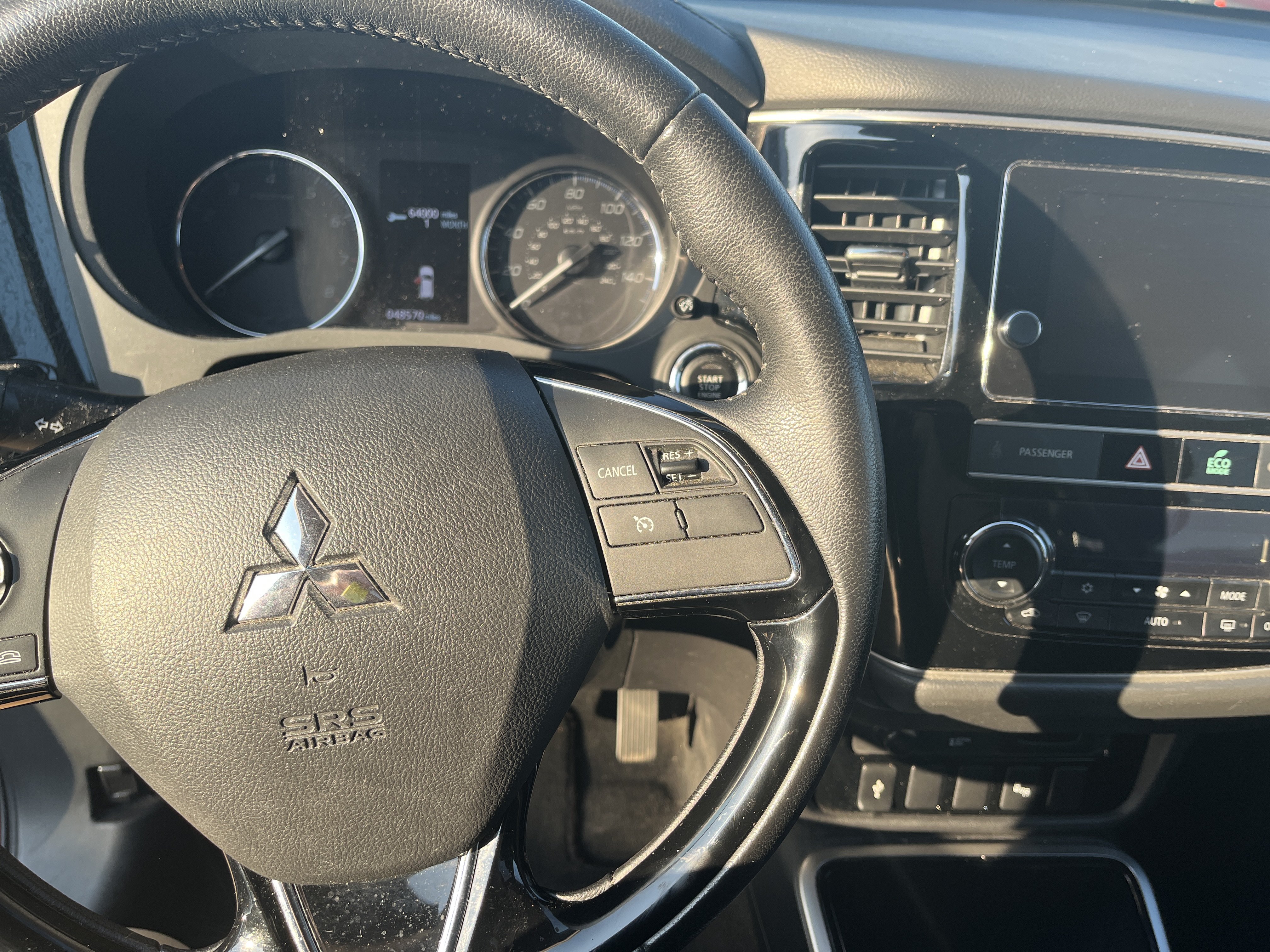 Used 2019 Mitsubishi Outlander ES AWD/4WD image 32