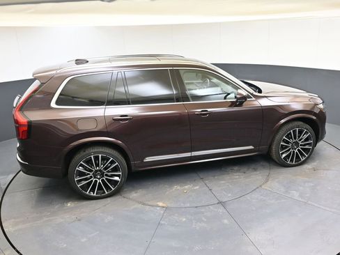 New 2026 Volvo XC90 B6 Plus w/ Protection Package Premier image 52