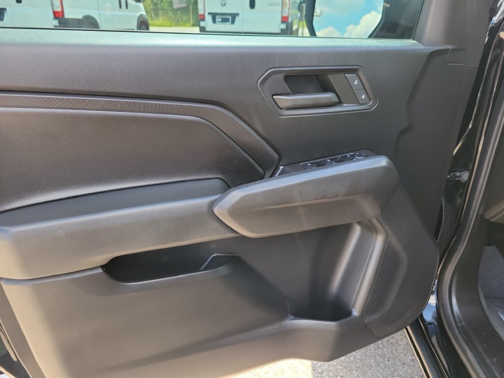 Used 2024 Chevrolet Colorado Trail Boss w/ Advanced Trailering Package AWD/4WD image 18