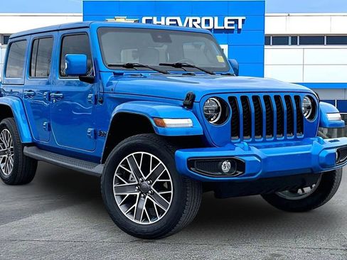 Used 2022 Jeep Wrangler Unlimited Sahara image 1