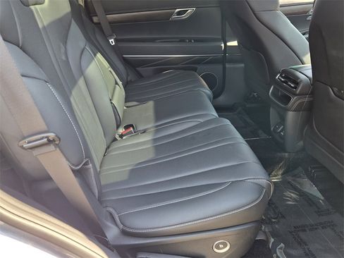 Used 2022 Genesis GV80 2.5T image 15