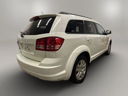 Used 2016 Dodge Journey SE w/ Flexible Seating Group image 5