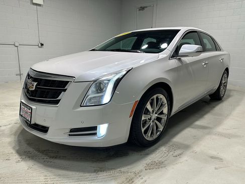 Used 2017 Cadillac XTS Premium Luxury image 21