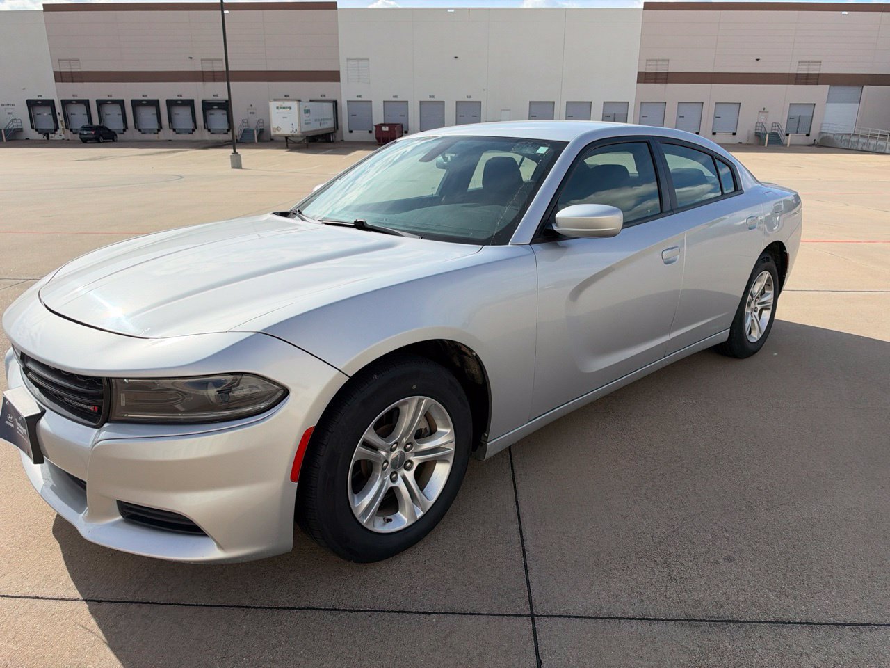 Used 2022 Dodge Charger SXT RWD image 1
