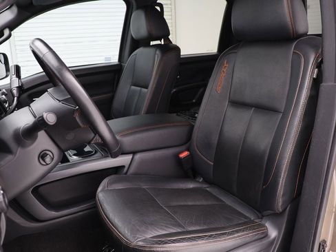 Used 2023 Nissan Titan PRO-4X w/ Pro-4x Convenience Package image 23