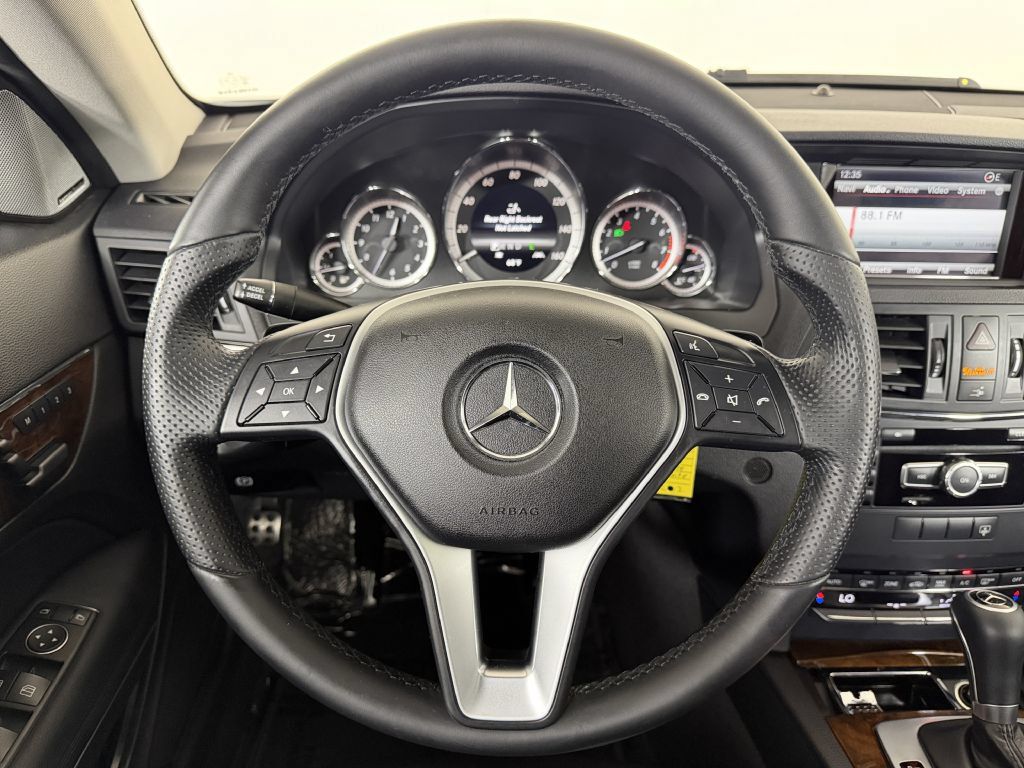 Used 2013 Mercedes-Benz E 350 Coupe image 22