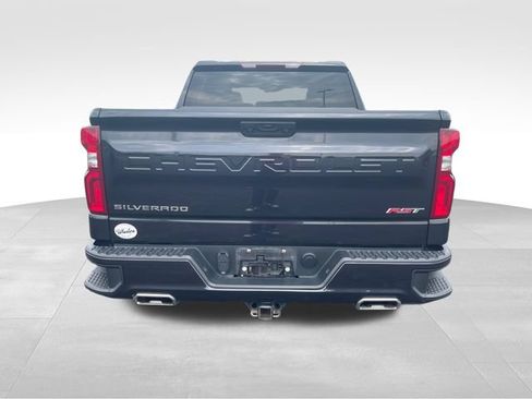 Used 2022 Chevrolet Silverado 1500 RST AWD/4WD image 4