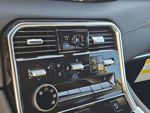 New 2026 Nissan Armada SL w/ Captain's Chari Seat Package image 28