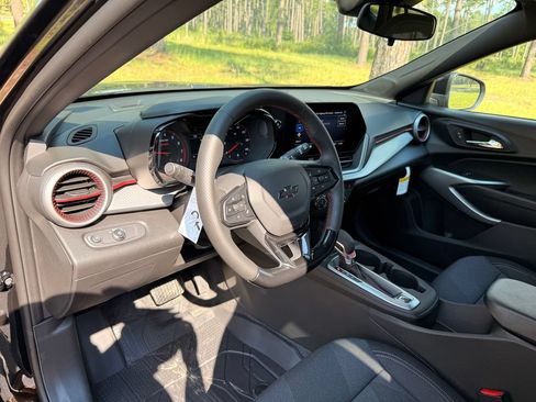 New 2026 Chevrolet Trax RS w/ Driver Confidence Package FWD image 13
