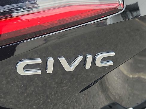 Certified 2023 Honda Civic Sport image 30