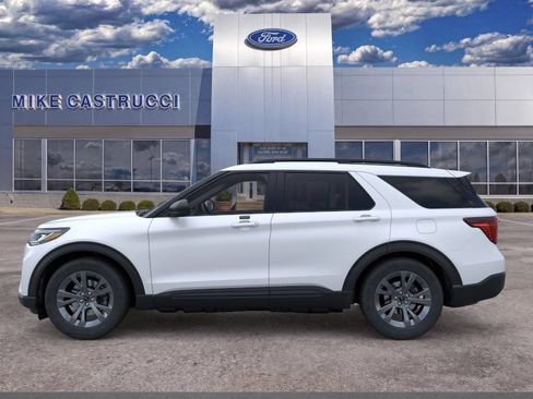 New 2026 Ford Explorer Active w/ Active Comfort Package AWD/4WD image 3