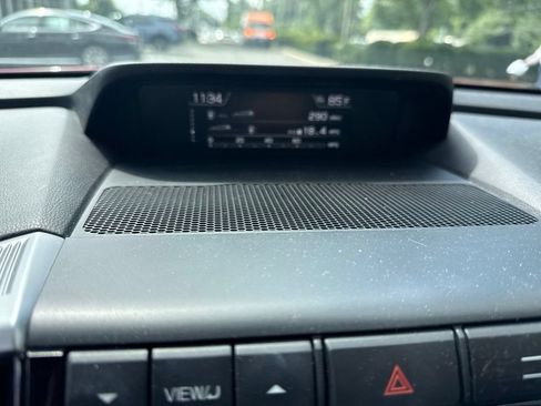 Used 2021 Subaru Ascent Touring AWD/4WD image 14