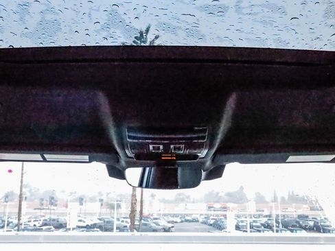 Used 2023 Land Rover Defender 90 S image 18