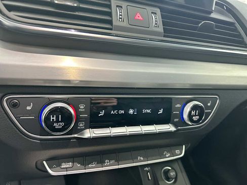 Used 2021 Audi Q5 e Premium Plus w/ Premium Plus Package image 17