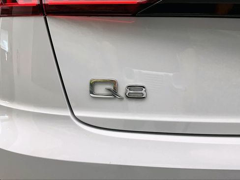 Used 2023 Audi Q8 Premium Plus w/ Premium Plus Package AWD/4WD image 33