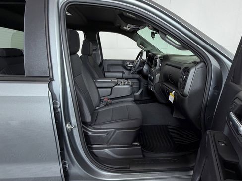 New 2026 Chevrolet Silverado 1500 Custom w/ LPO, Dark Essentials Package image 6