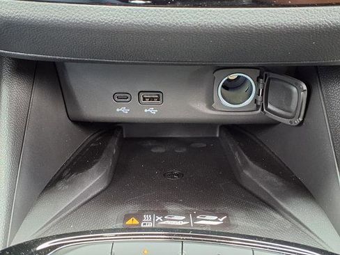 New 2026 Buick Envista Sport Touring w/ Convenience I Package FWD image 9