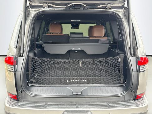 Used 2024 Lexus GX 550 w/ Cold Area Package AWD/4WD image 26