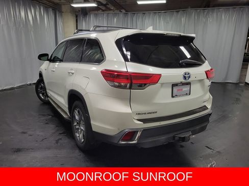 Used 2018 Toyota Highlander Limited Platinum AWD/4WD image 6