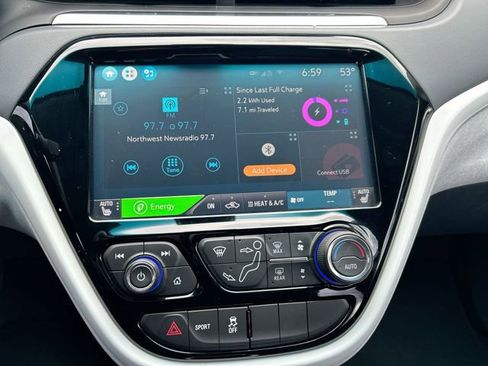 Used 2017 Chevrolet Bolt Premier image 13