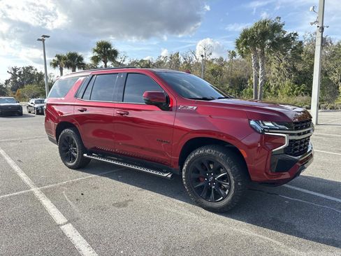 Used 2022 Chevrolet Tahoe Z71 w/ Luxury Package image 1