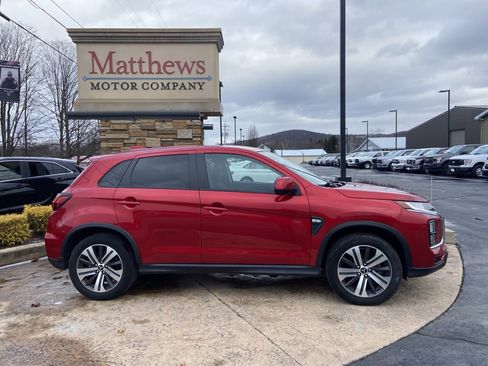 Used 2021 Mitsubishi Outlander Sport ES image 4