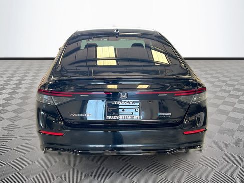Used 2024 Honda Accord Sport image 6