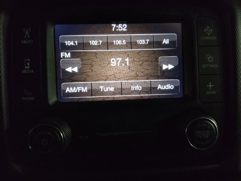 Used 2020 Jeep Wrangler Unlimited Sport S image 25