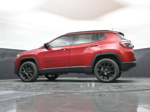 New 2026 Jeep Compass Latitude AWD/4WD image 47