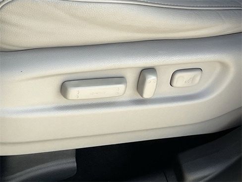 Used 2017 Honda Ridgeline RTL-E image 29