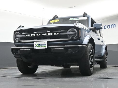 Used 2023 Ford Bronco 4-Door AWD/4WD image 7