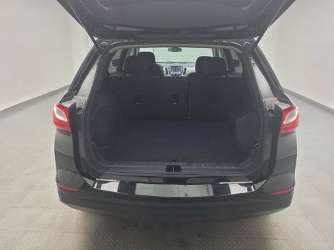 Used 2021 Chevrolet Equinox LS w/ LS Convenience Package FWD image 29