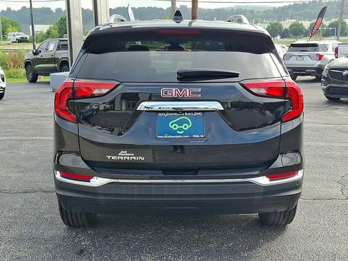 Certified 2020 GMC Terrain SLT w/ Preferred Package FWD image 3