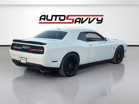 Used 2019 Dodge Challenger R/T Scat Pack image 7